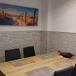 Disfruta De Playa Y Ciudad Appartamento *